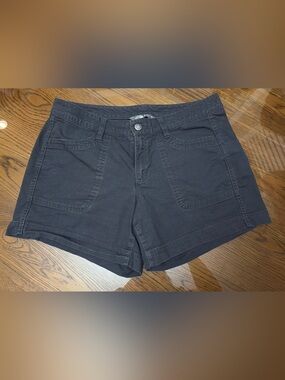 The North Face Women's Black High-Waist Casual Shorts